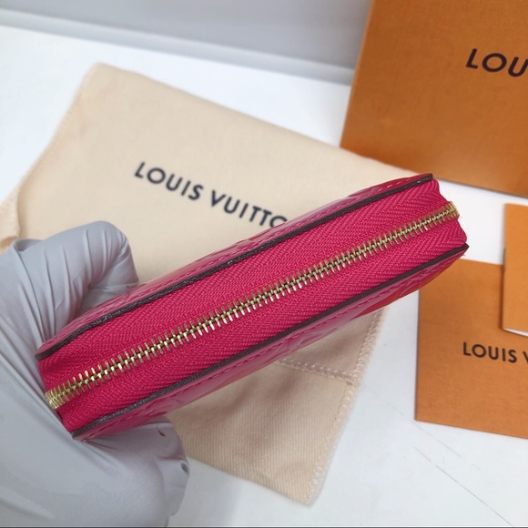 Sold Louis Vuitton Zippy Vernis Monogram wallet - Picture 5 of 16